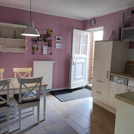 Pier 12 Ferienwohnung Eckernförde Exteriör bild